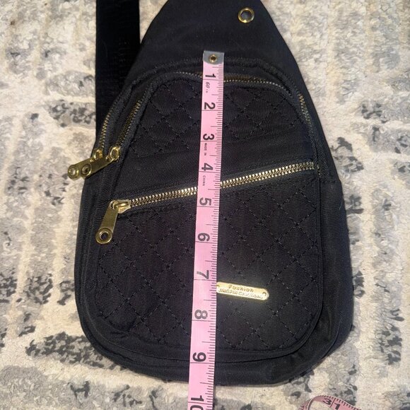 Black Crossbody Small Bag / Fanny Pack with Gold Zippers Quilted – Like New - Picture 9 of 9